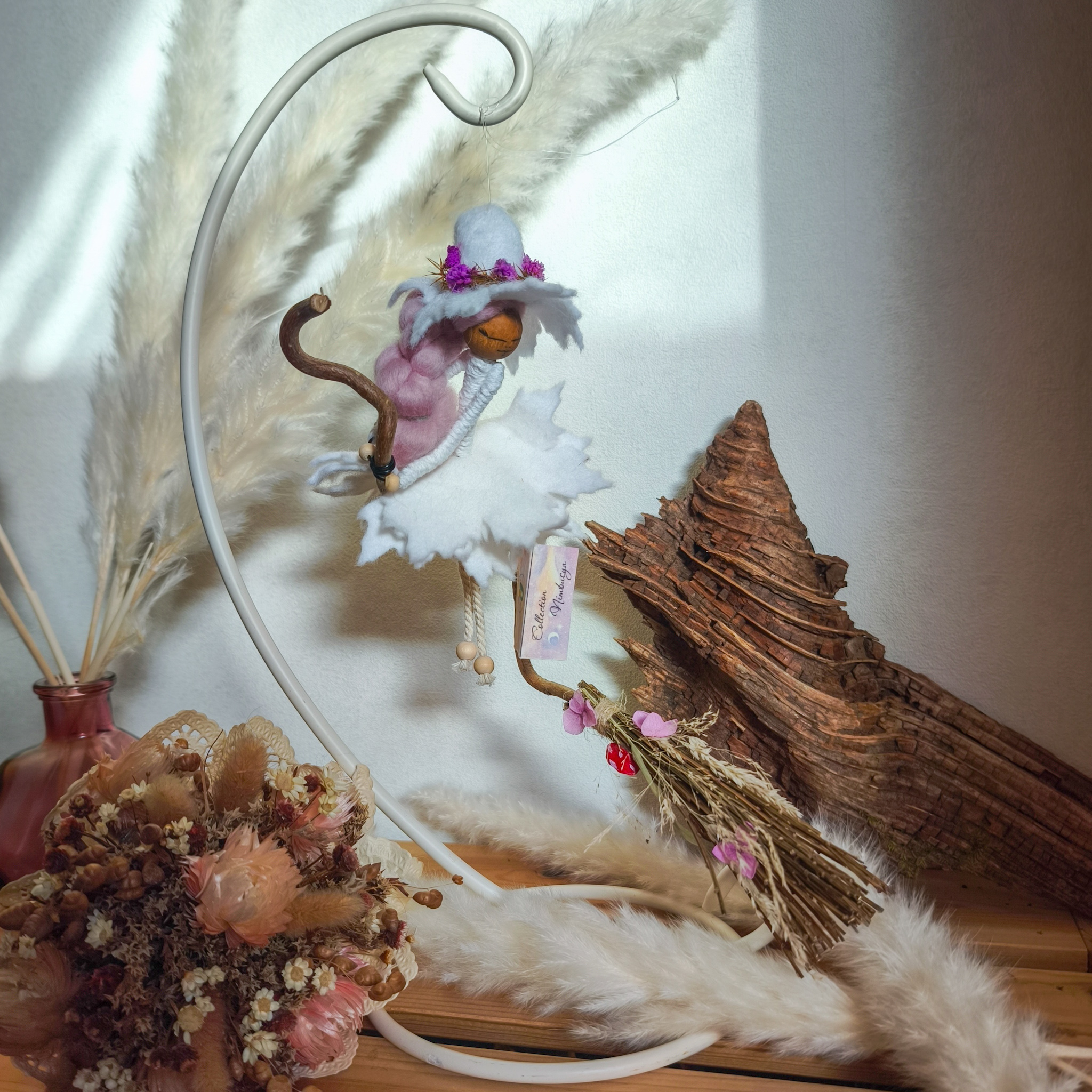 Sorcière artisanale blanche