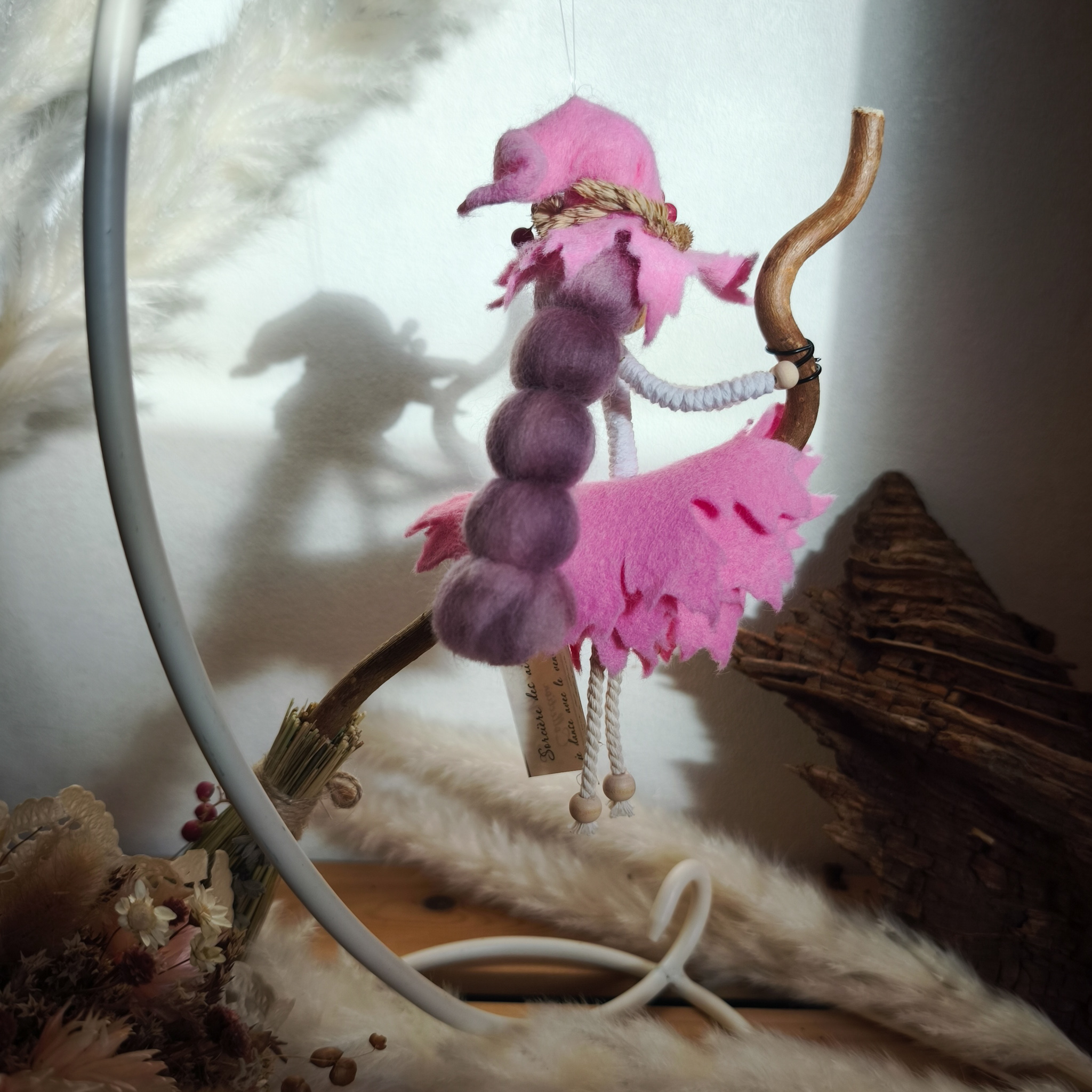 Sorcière artisanale rose