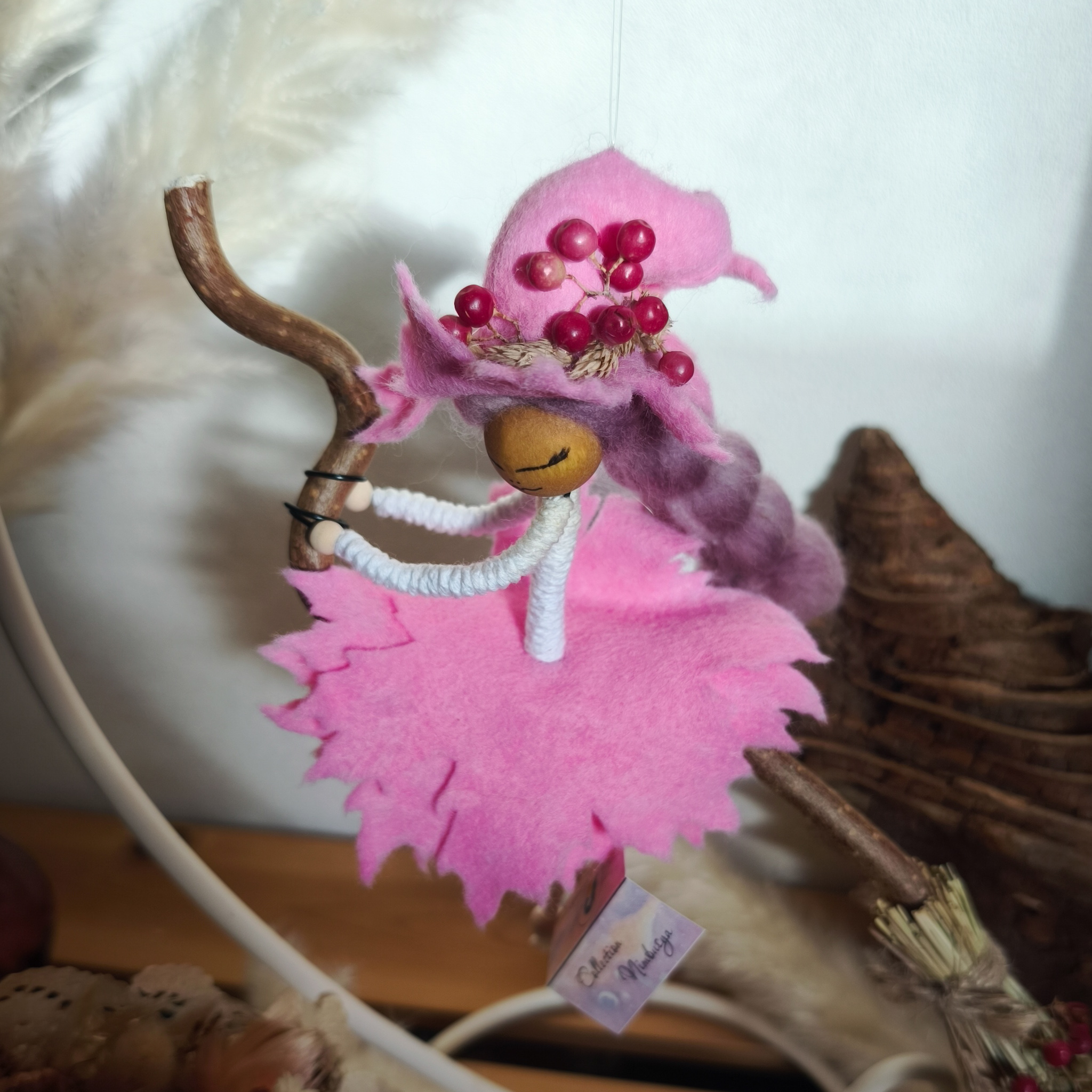 Sorcière artisanale rose