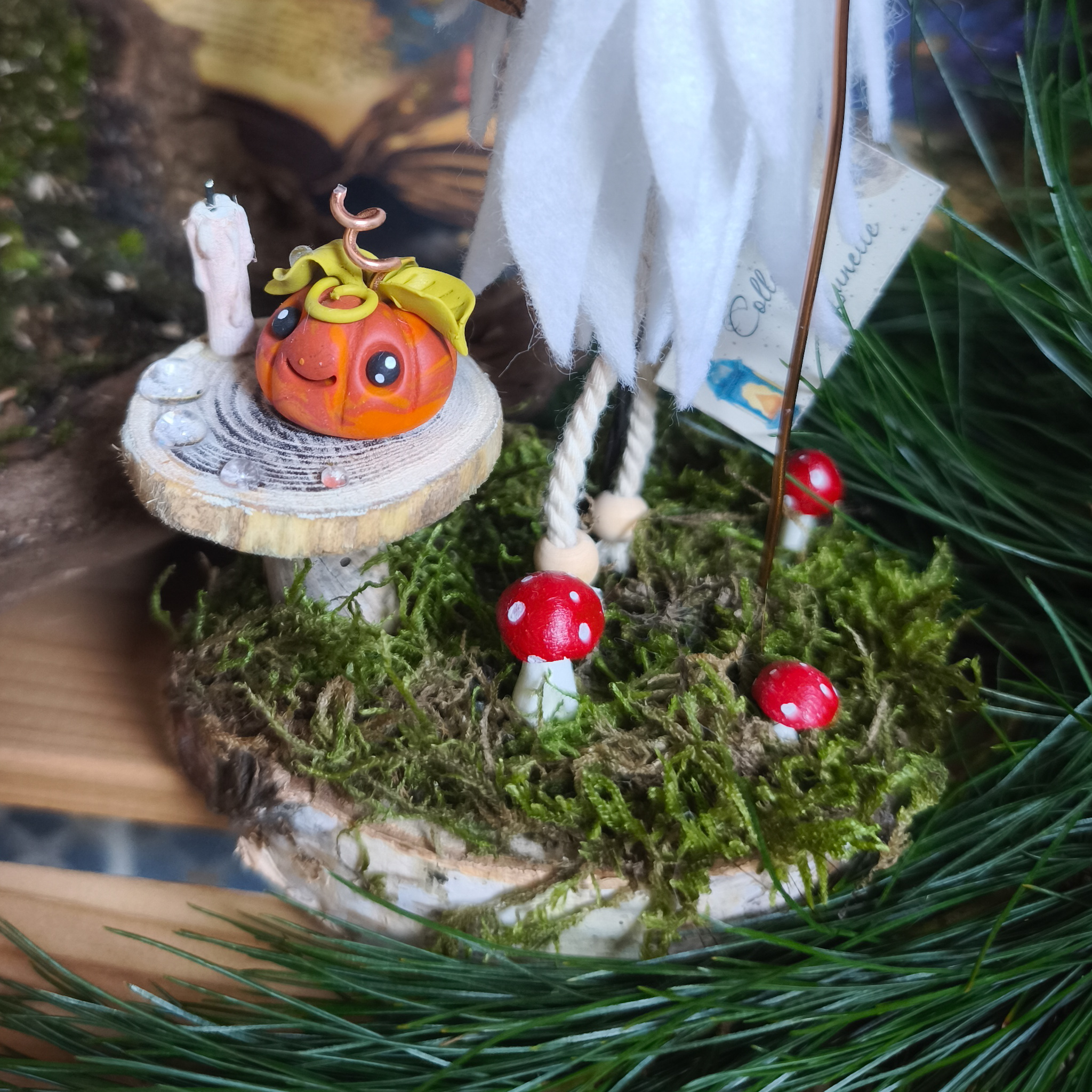 sorcière artisanale à la lanterne