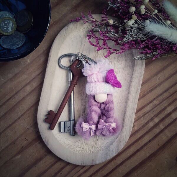 porte clé gnome rose