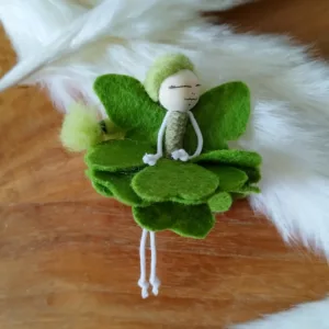 Broche féérique