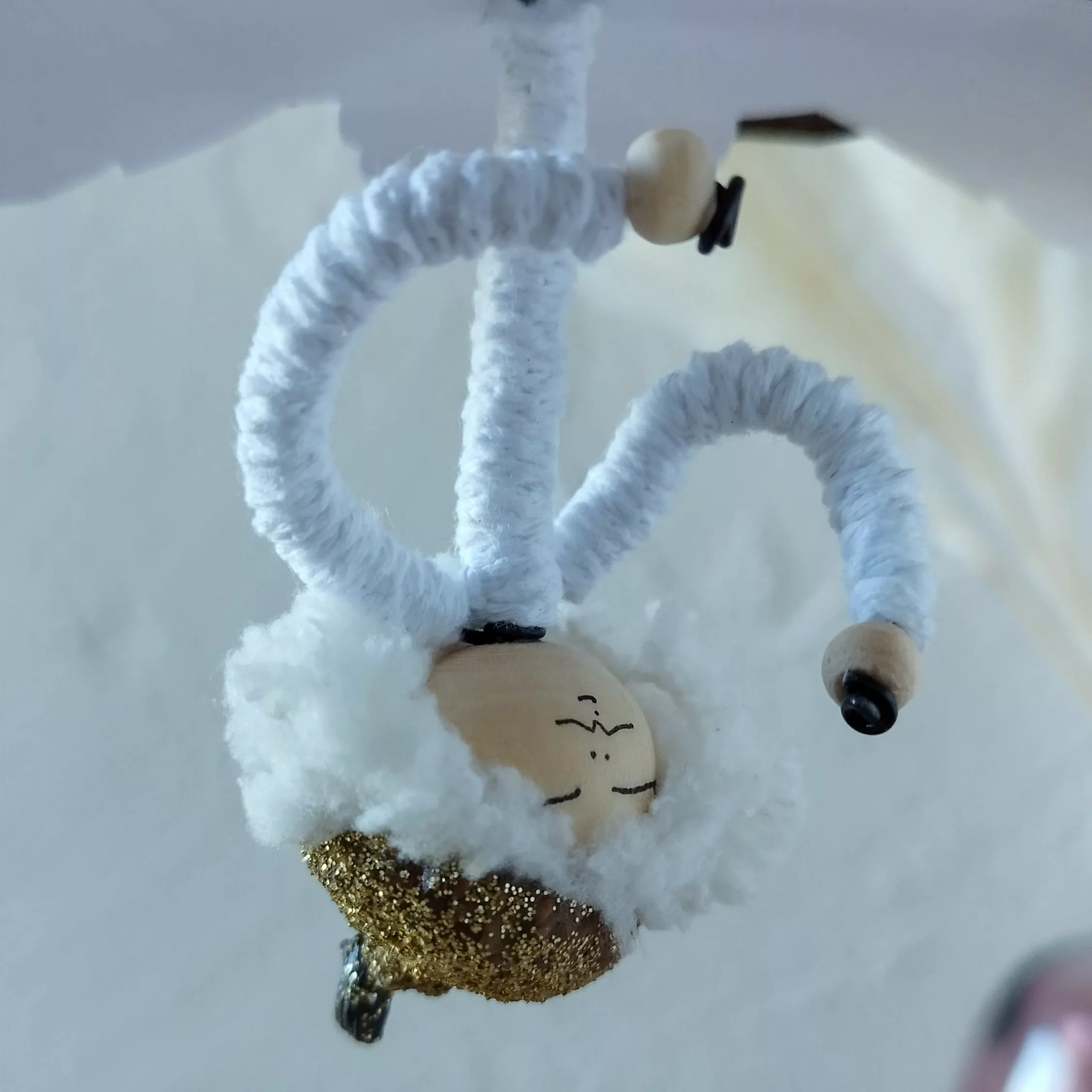 figurines fées artisanales tête en bas